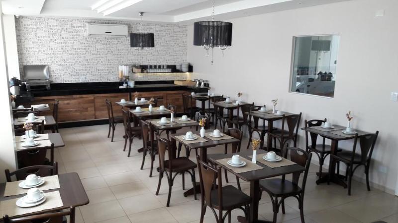 Hotel Astoria Maringá Extérieur photo