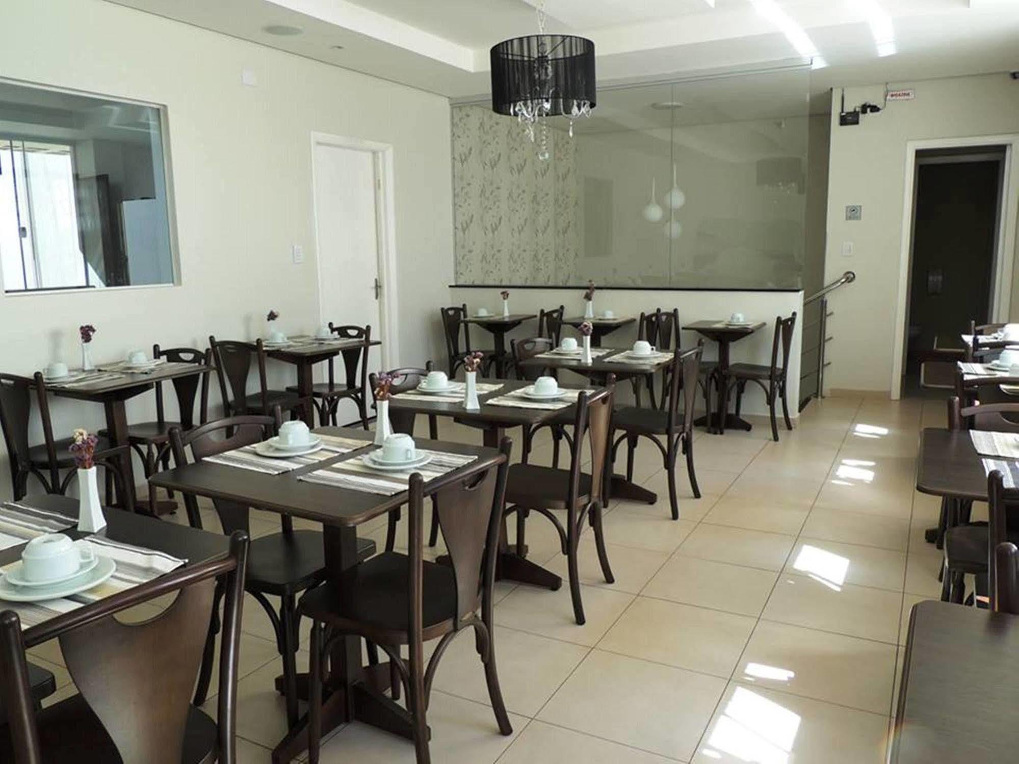 Hotel Astoria Maringá Extérieur photo